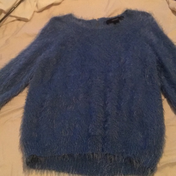 Forever 21 sweater - Picture 1 of 2